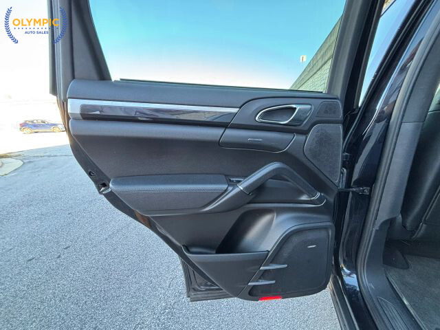 2012 Porsche Cayenne in Decatur, GA 30032 - 2397581 47