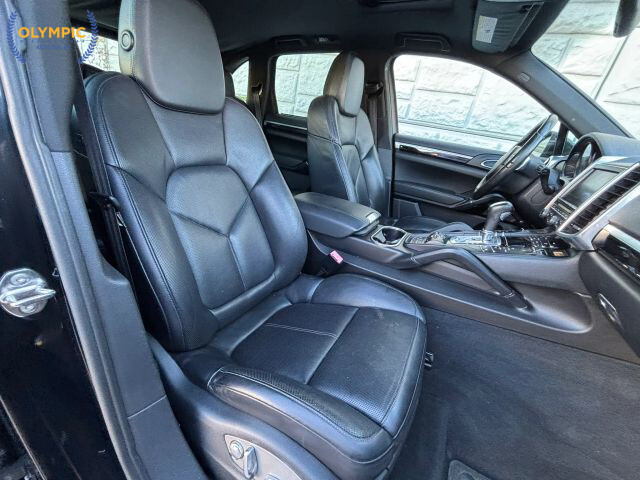 2012 Porsche Cayenne in Decatur, GA 30032 - 2397581 41