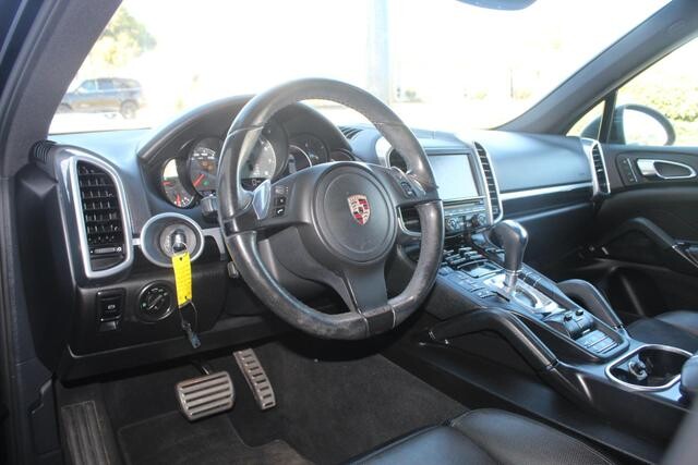 2012 Porsche Cayenne in Decatur, GA 30032 - 2397581 63