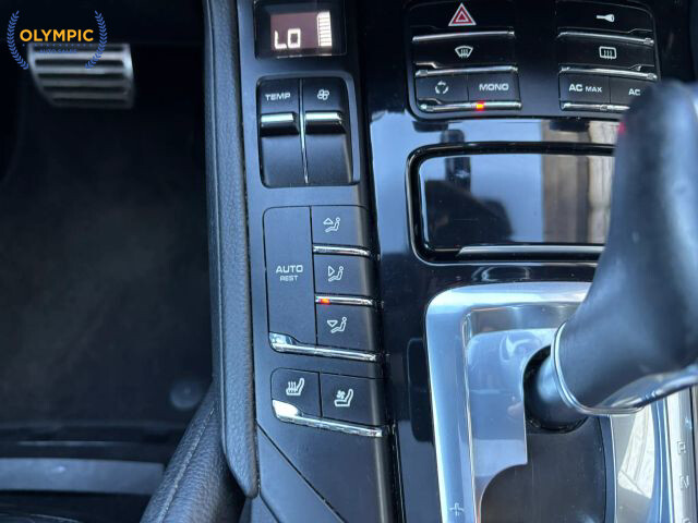 2012 Porsche Cayenne in Decatur, GA 30032 - 2397581 32