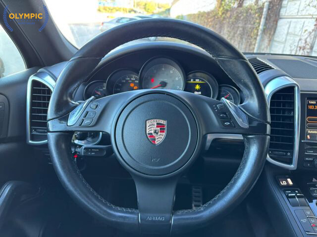 2012 Porsche Cayenne in Decatur, GA 30032 - 2397581 21