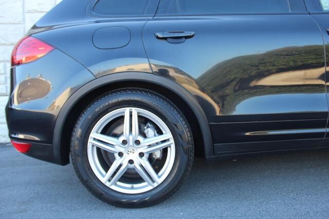 2012 Porsche Cayenne in Decatur, GA 30032 - 2397581 62