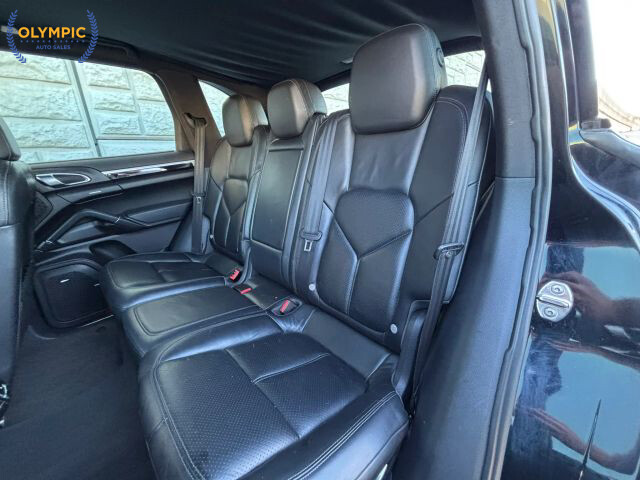 2012 Porsche Cayenne in Decatur, GA 30032 - 2397581 42