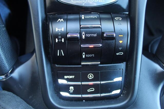 2012 Porsche Cayenne in Decatur, GA 30032 - 2397581 74