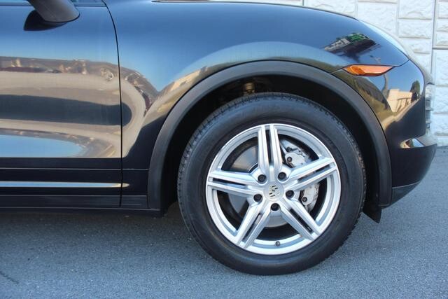 2012 Porsche Cayenne in Decatur, GA 30032 - 2397581 61