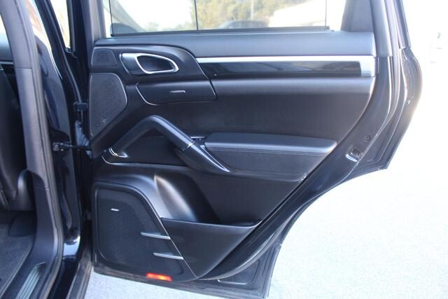 2012 Porsche Cayenne in Decatur, GA 30032 - 2397581 88