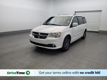 2016 Dodge Grand Caravan in Williamstown, NJ 8094