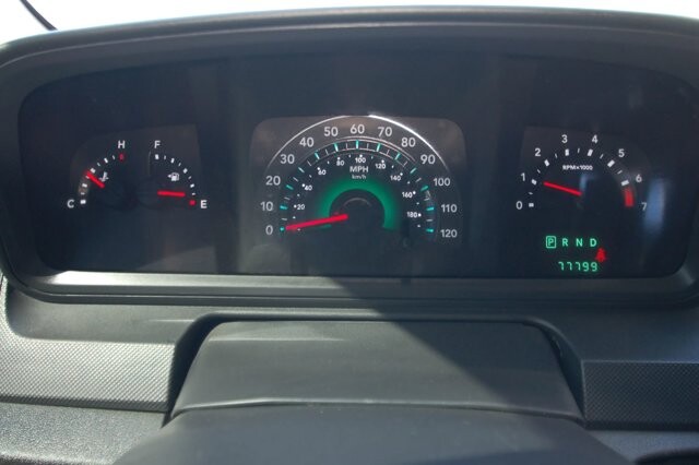 2010 Dodge Journey in Phoenix, AZ 85021 - 2398555 11