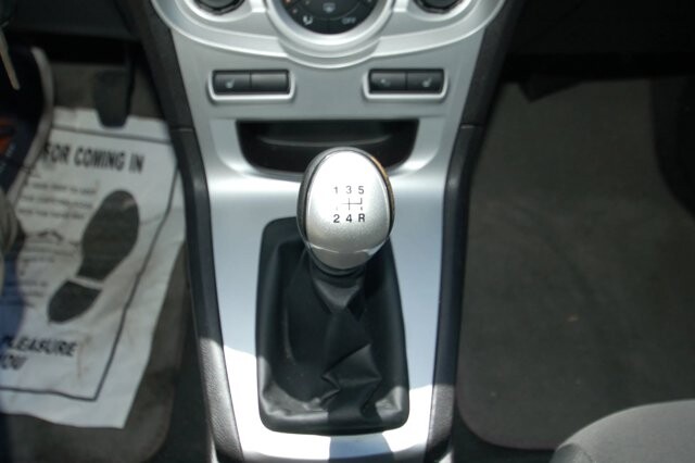 2016 Ford Fiesta in Phoenix, AZ 85021 - 2398561 12