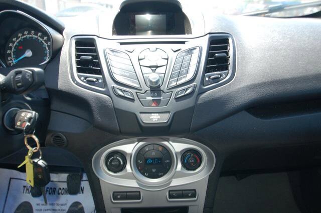 2016 Ford Fiesta in Phoenix, AZ 85021 - 2398561 59