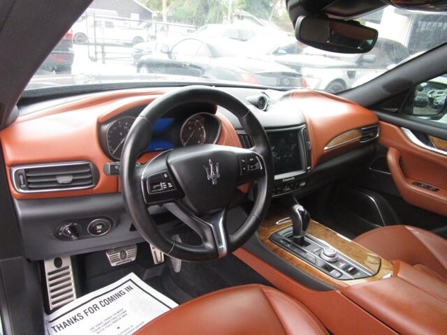 2018 Maserati Levante in Tampa, FL 33604-6914 - 2398603 13