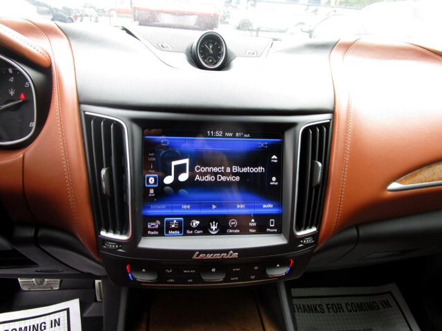 2018 Maserati Levante in Tampa, FL 33604-6914 - 2398603 6