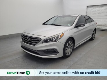 2017 Hyundai Sonata in Tampa, FL 33619