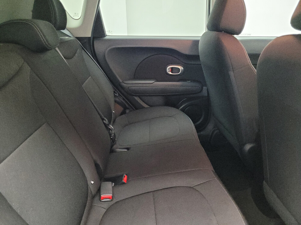 2018 Kia Soul in Eastpointe, MI 48021 - 2399572 19
