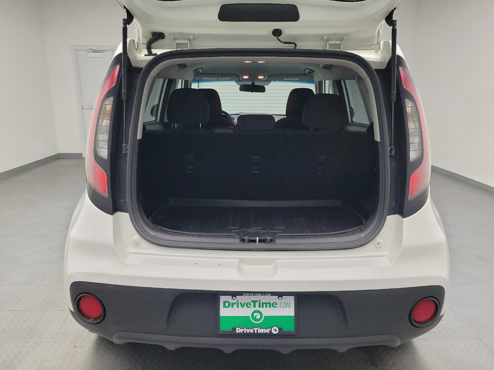 2018 Kia Soul in Eastpointe, MI 48021 - 2399572 29