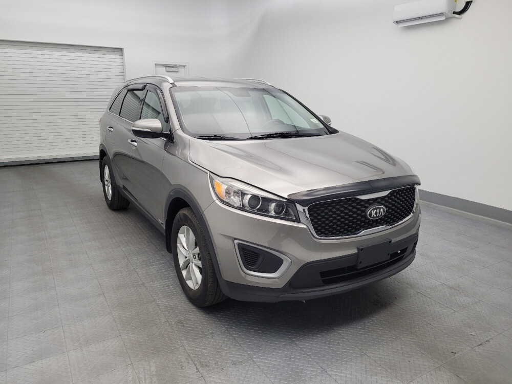 2017 Kia Sorento in Columbus, OH 43231 - 2400002 13
