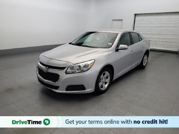 2016 Chevrolet Malibu in Pittsburgh, PA 15237