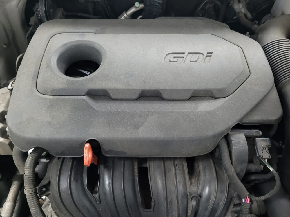 2016 Kia Sorento in Eastpointe, MI 48021 - 2400485 30