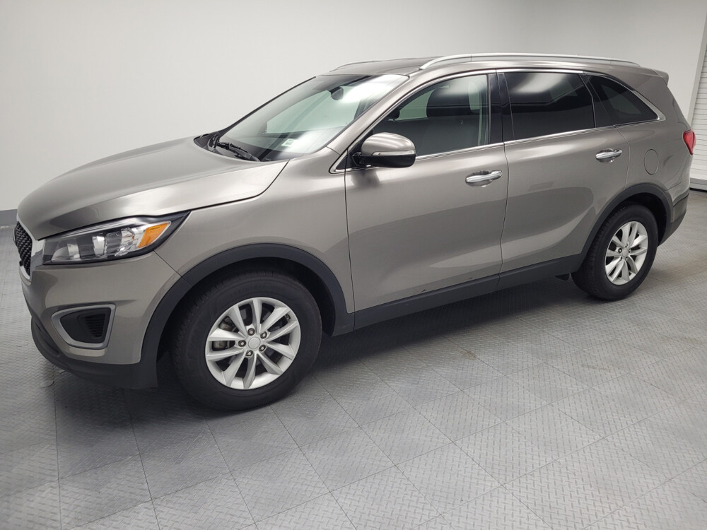 2016 Kia Sorento in Eastpointe, MI 48021 - 2400485 2