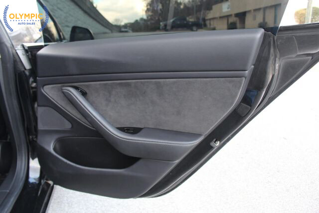 2019 Tesla Model 3 in Decatur, GA 30032 - 2402413 34