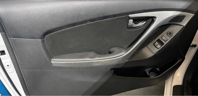 2014 Hyundai Elantra Coupe in Conyers, GA 30094 - 2402909 9