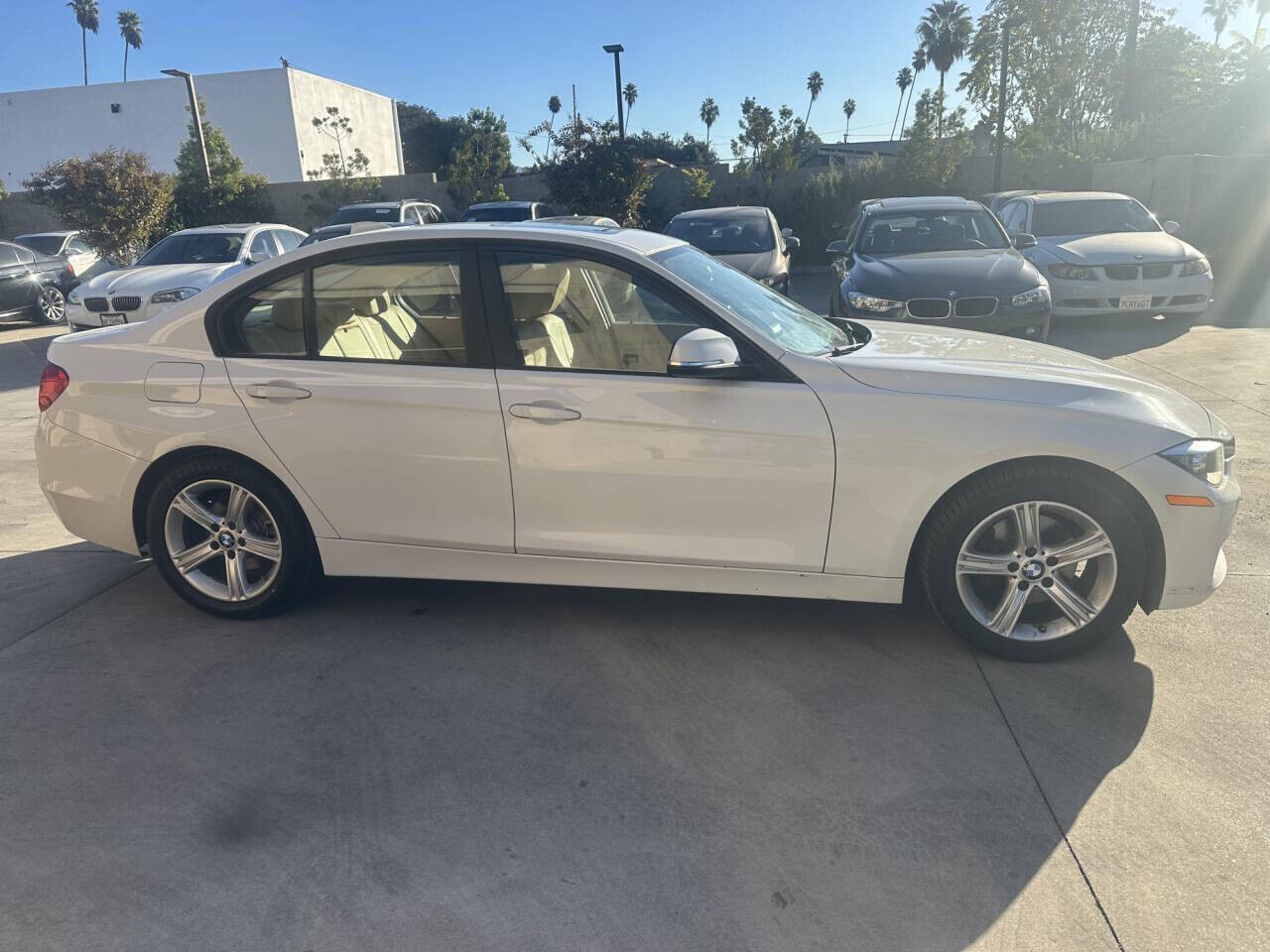 2014 BMW 320i in Pasadena, CA 91107 - 2403699 14
