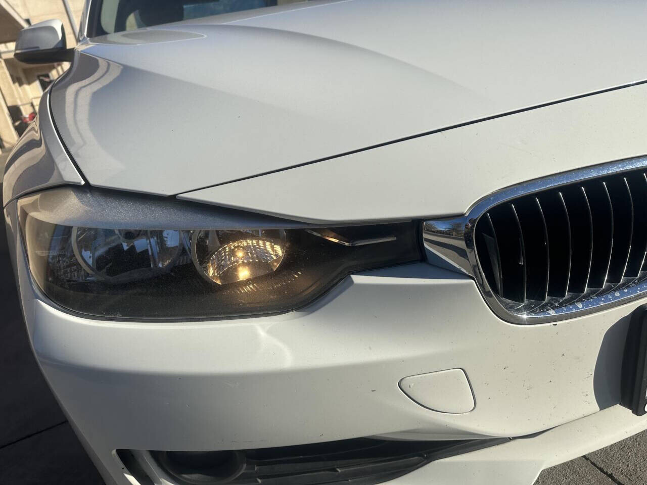 2014 BMW 320i in Pasadena, CA 91107 - 2403699 16