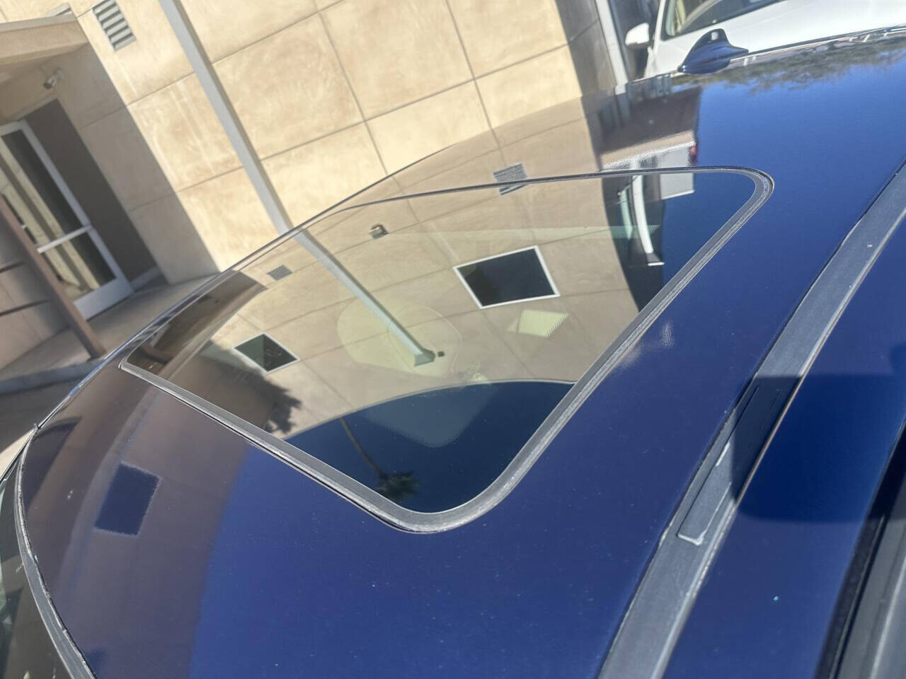 2011 BMW 328i in Pasadena, CA 91107 - 2403704 8