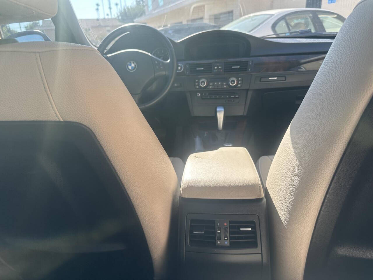 2011 BMW 328i in Pasadena, CA 91107 - 2403704 23