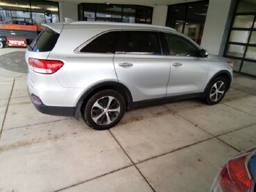 2016 Kia Sorento in Madison, WI 53718