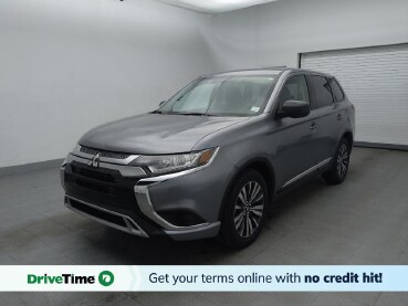 2020 Mitsubishi Outlander in Winston-Salem, NC 27103