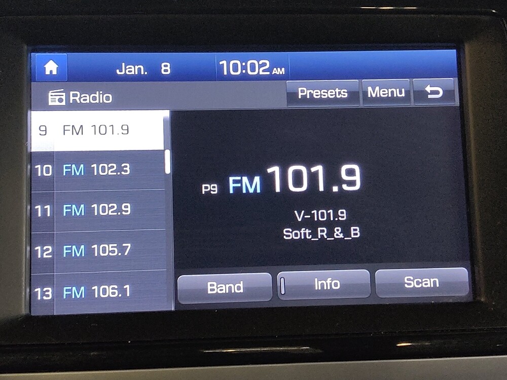 2018 Hyundai Sonata in Wilmington, NC 28405 - 2404461 25