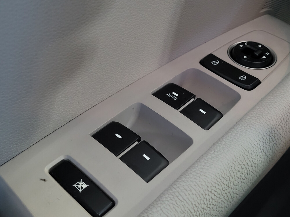 2018 Hyundai Sonata in Wilmington, NC 28405 - 2404461 54