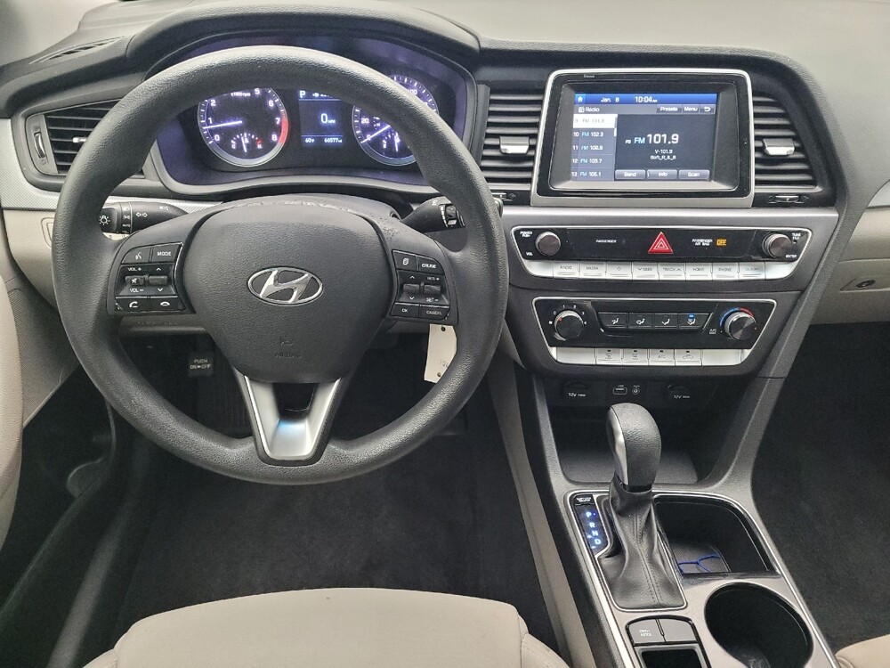 2018 Hyundai Sonata in Wilmington, NC 28405 - 2404461 22