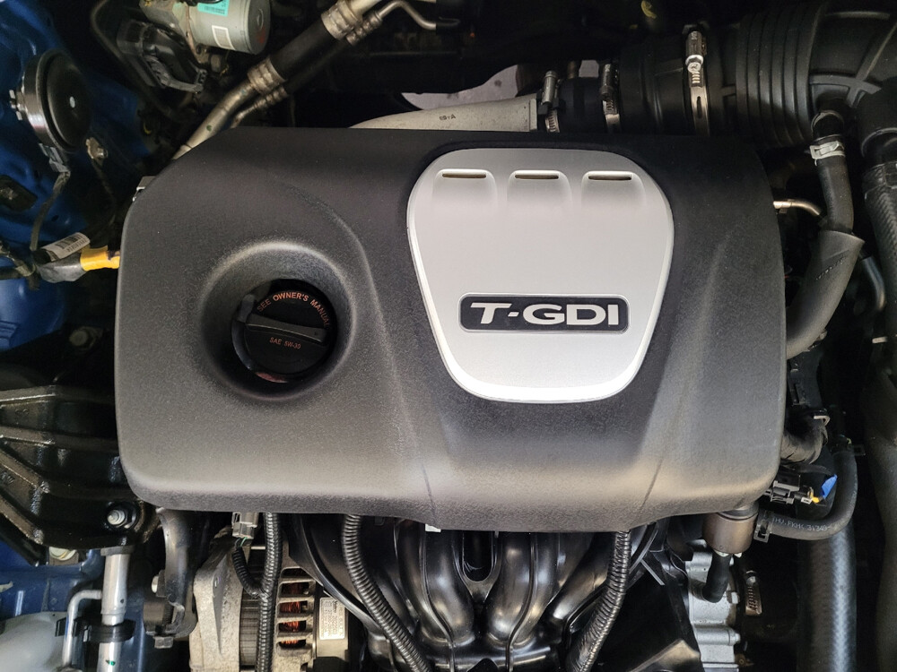 2018 Hyundai Sonata in Wilmington, NC 28405 - 2404461 56