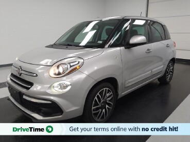 2019 FIAT 500L in St. Louis, MO 63136