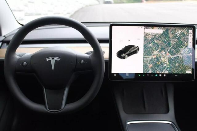 2021 Tesla Model 3 in Decatur, GA 30032 - 2404905 63