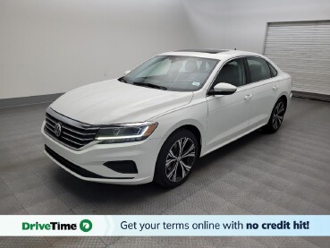 2022 Volkswagen Passat in Glendale, AZ 85301