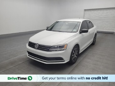 2016 Volkswagen Jetta in Jacksonville, FL 32210