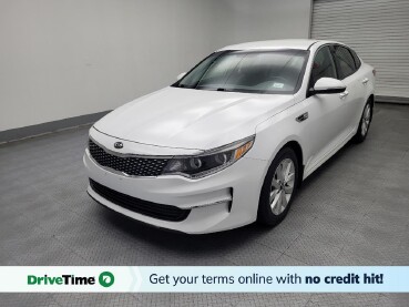 2016 Kia Optima in St. Louis, MO 63136