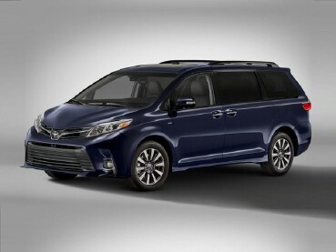 2019 Toyota Sienna in Milwaulkee, WI 53221