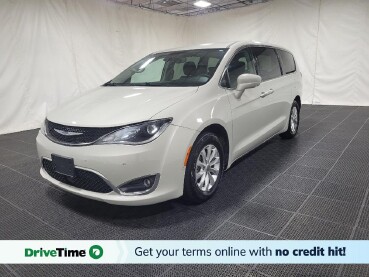 2020 Chrysler Pacifica in St. Louis, MO 63125