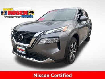 2021 Nissan Rogue in Milwaulkee, WI 53221