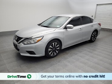 2018 Nissan Altima in Chandler, AZ 85225