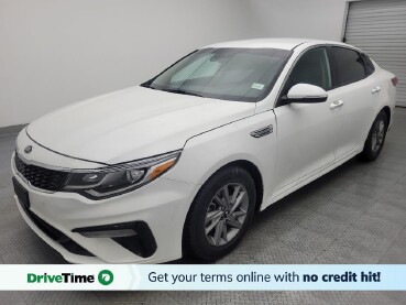 2019 Kia Optima in Houston, TX 77037