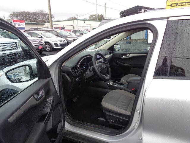 2020 Ford Escape in Lebanon, TN 37087-3302 - 2408517 5