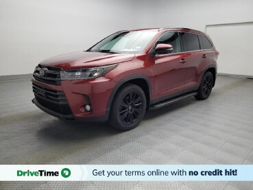 2019 Toyota Highlander in Houston, TX 77037