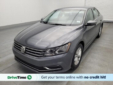 2017 Volkswagen Passat in Jacksonville, FL 32225