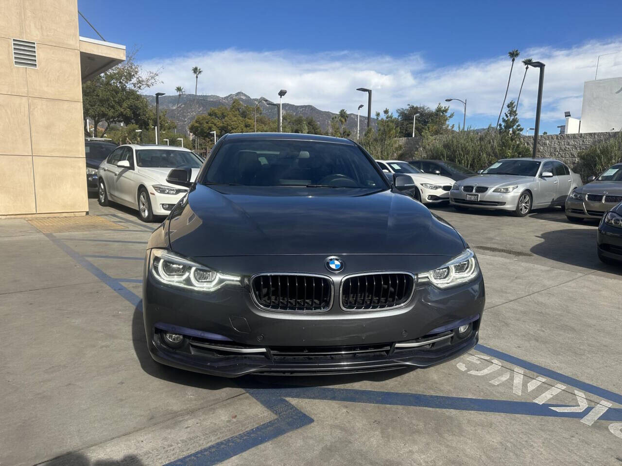 2017 BMW 330i xDrive in Pasadena, CA 91107 - 2409384 26