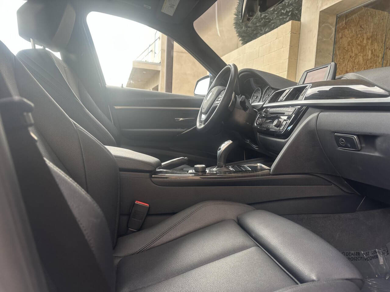 2018 BMW 330i in Pasadena, CA 91107 - 2409387 10